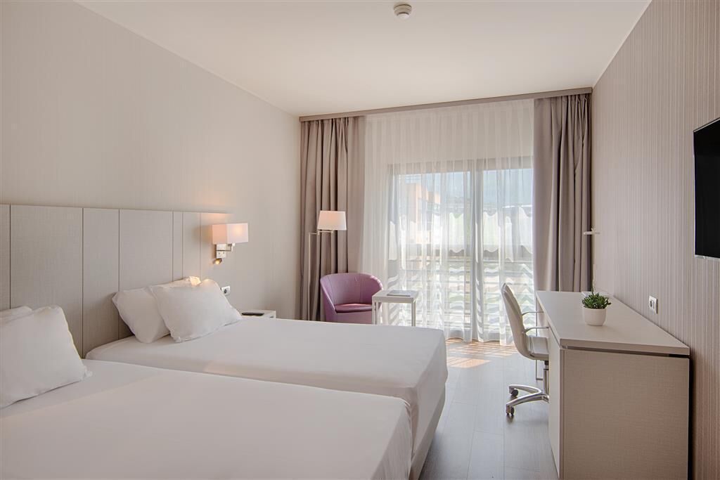 1 chambre, couette en duvet d'oie, minibar