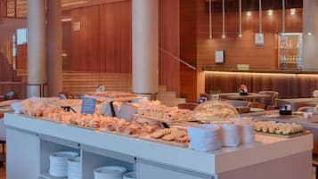 Colazione a buffet a pagamento, servita tutte le mattine