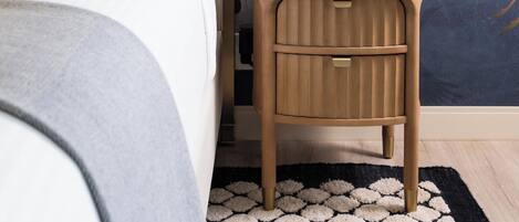 Hypo-allergenic bedding, in-room safe, blackout curtains