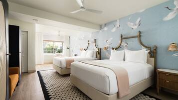 Hypo-allergenic bedding, in-room safe, blackout drapes