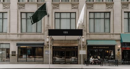 Club Quarters Hotel, Central Loop, Chicago