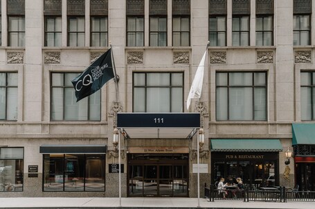 Club Quarters Hotel, Central Loop, Chicago - Image 1