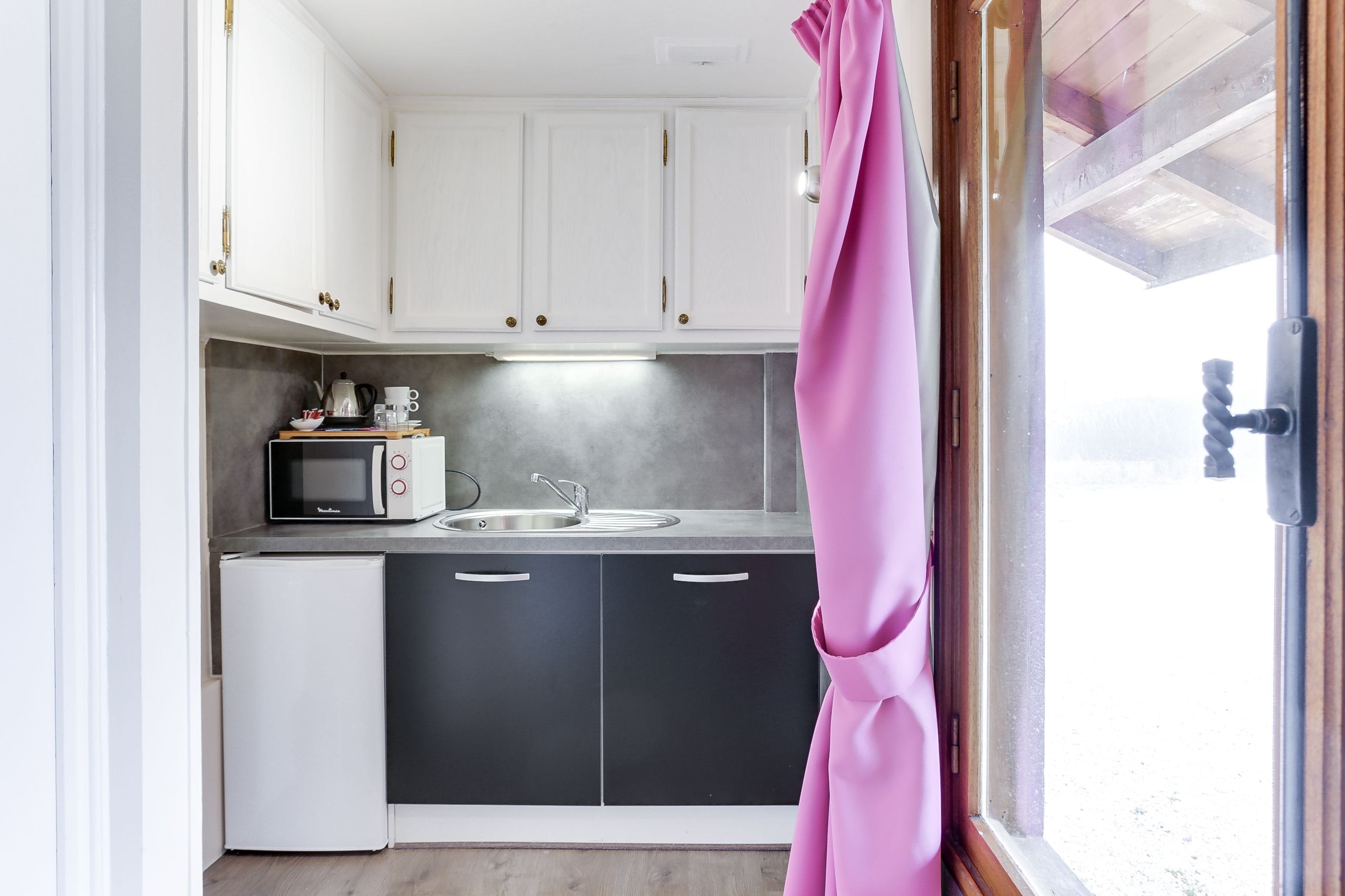 "campanule" - chalet for 2 persons | 1 bedroom, premium bedding, minibar, in-room safe