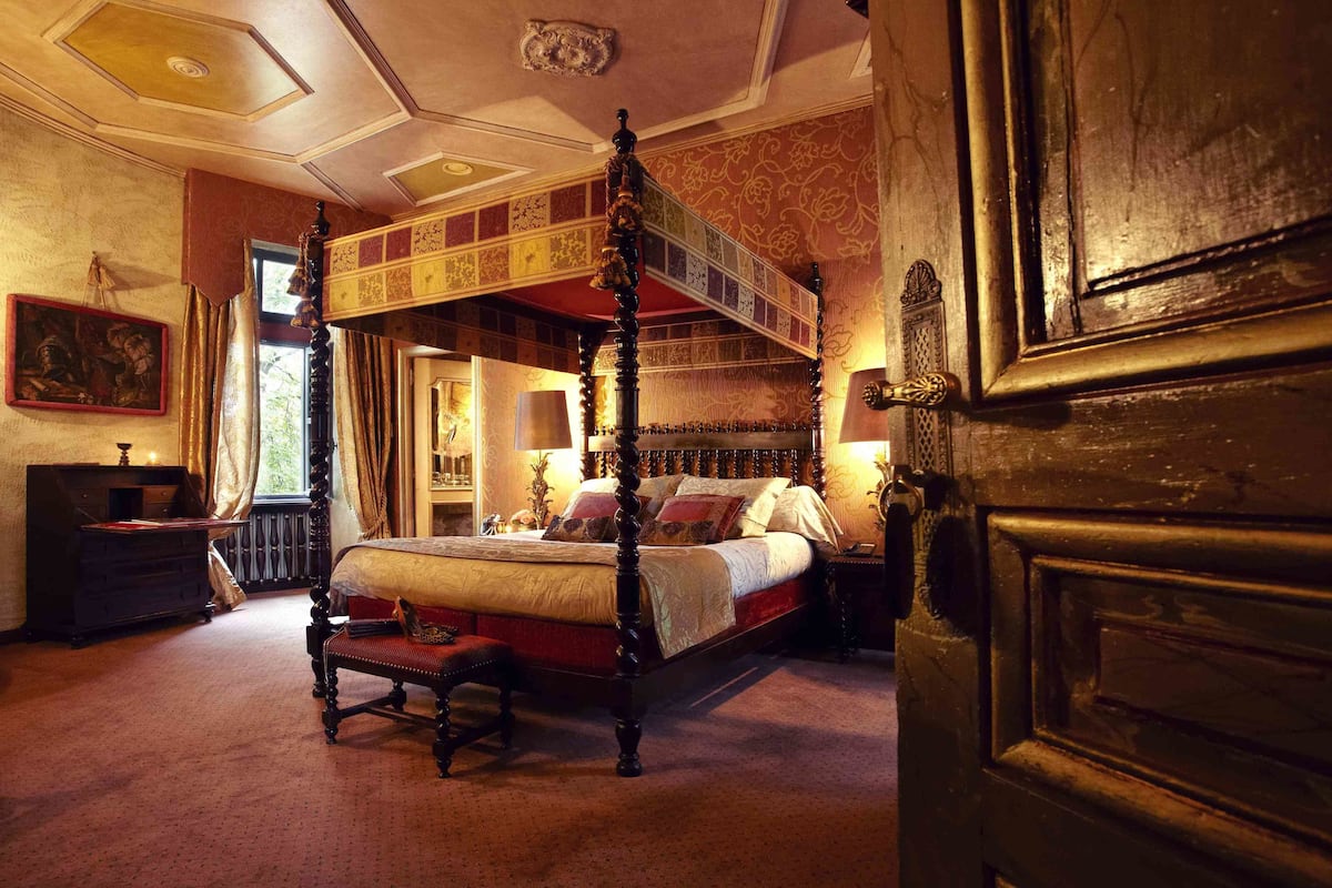 prestige room | egyptian cotton sheets, premium bedding, minibar, in-room safe