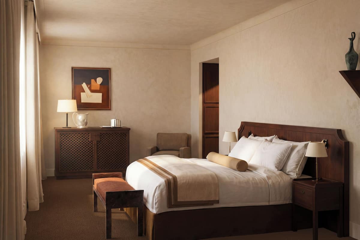 Premium bedding, memory foam beds, minibar, in-room safe