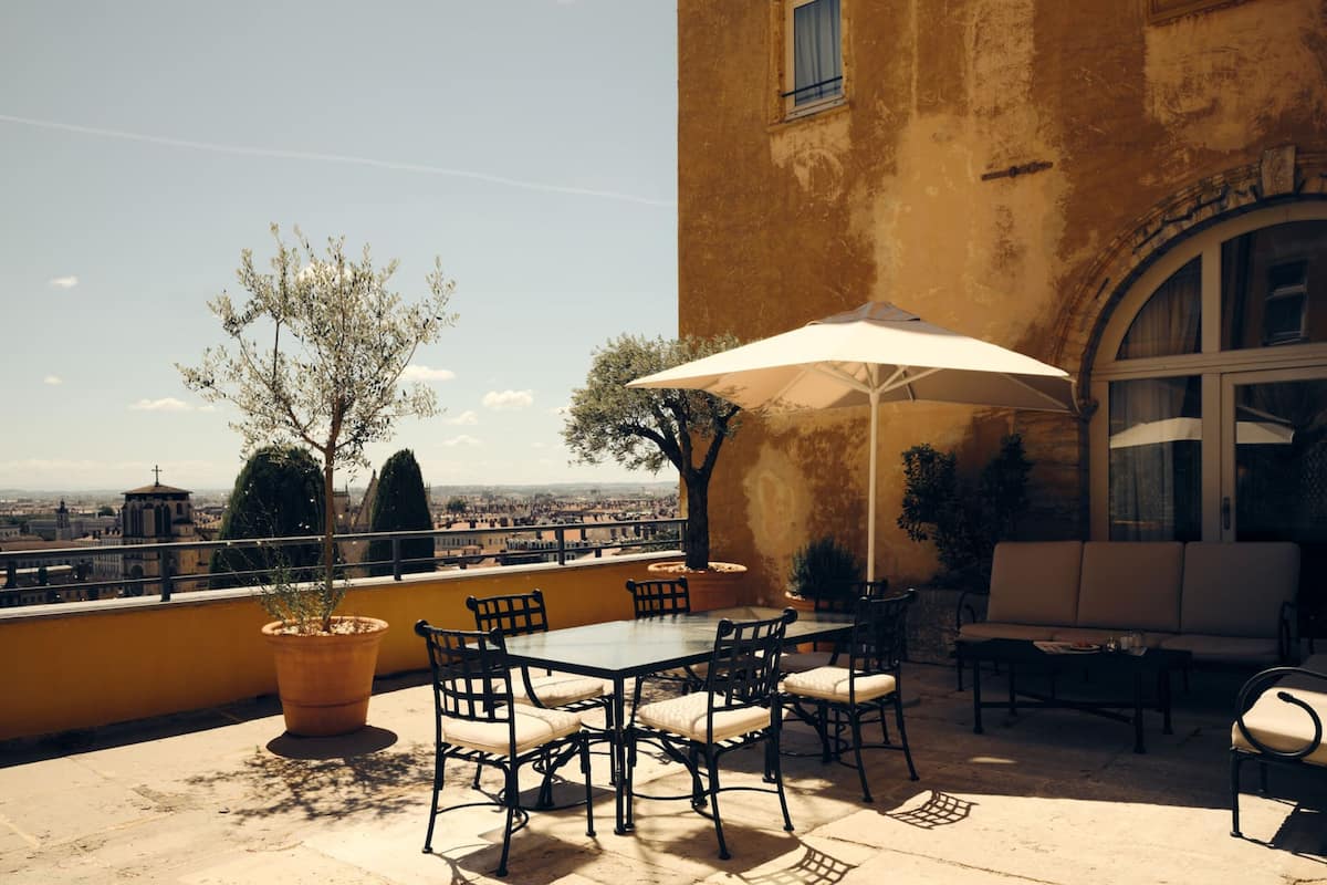 2 Bedroom Terrace Suite | Terrace/patio