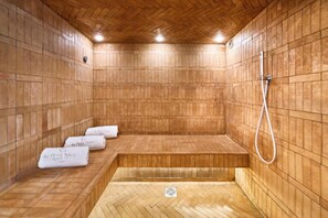 Steam room, Turkish bath/hammam, massages