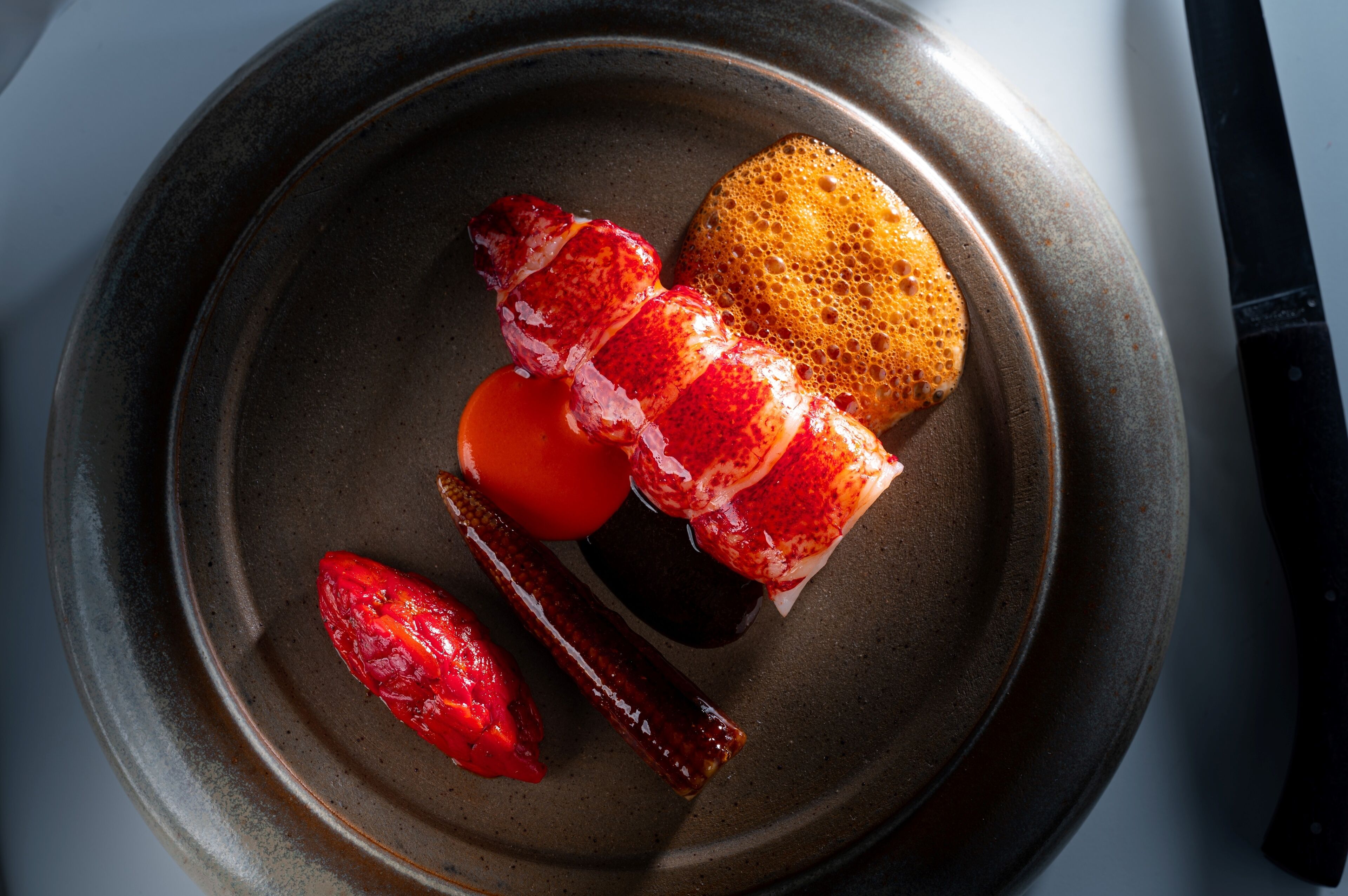 2 restaurants, breakfast, lunch, dinner served; french cuisine