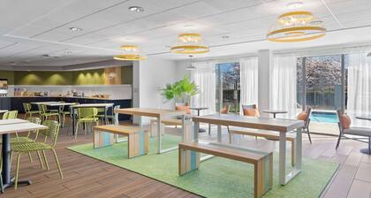 Spark by Hilton Greensboro