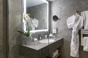 Privilege Suite | Bathroom