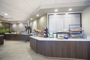 Desayuno buffet incluido