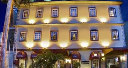 De Ville Hotel