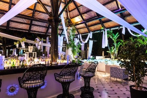 Outdoor pool, open 10:00 AM to 7:00 PM, pool umbrellas, pool loungers