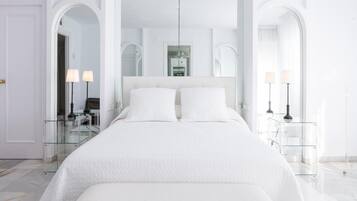 Individually decorated, iron/ironing board, free WiFi