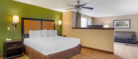 Schreibtisch, Bügeleisen/Bügelbrett, kostenloses WLAN, Bettwäsche