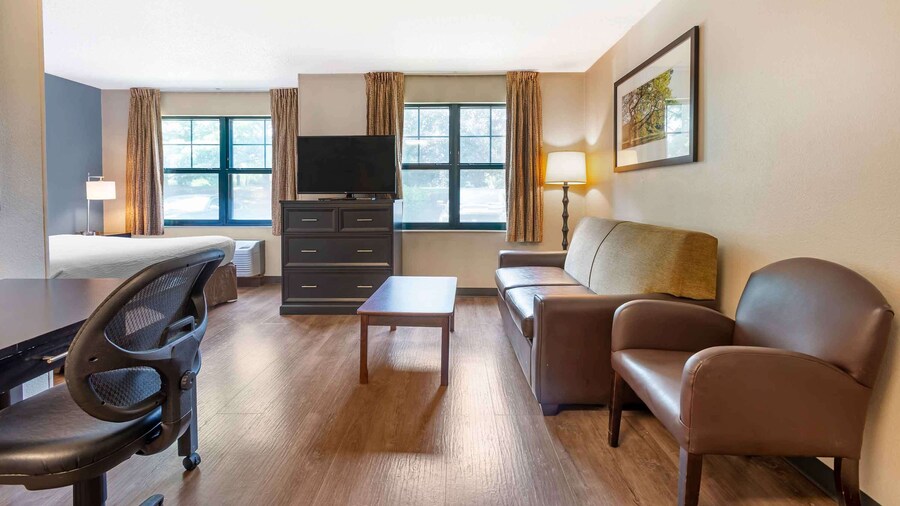 Extended Stay America Suites Princeton West Windsor