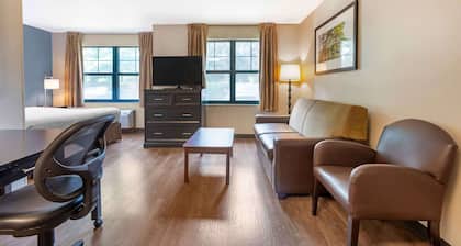 Extended Stay America Suites Princeton West Windsor