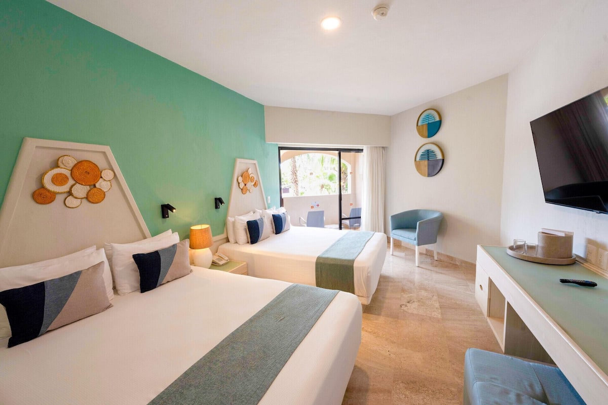 In-room safe, blackout drapes, iron/ironing board, free WiFi