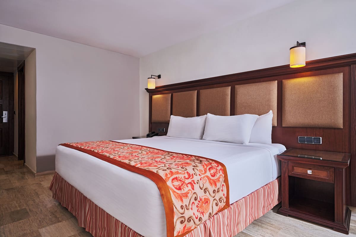 Down duvets, memory-foam beds, free minibar, in-room safe