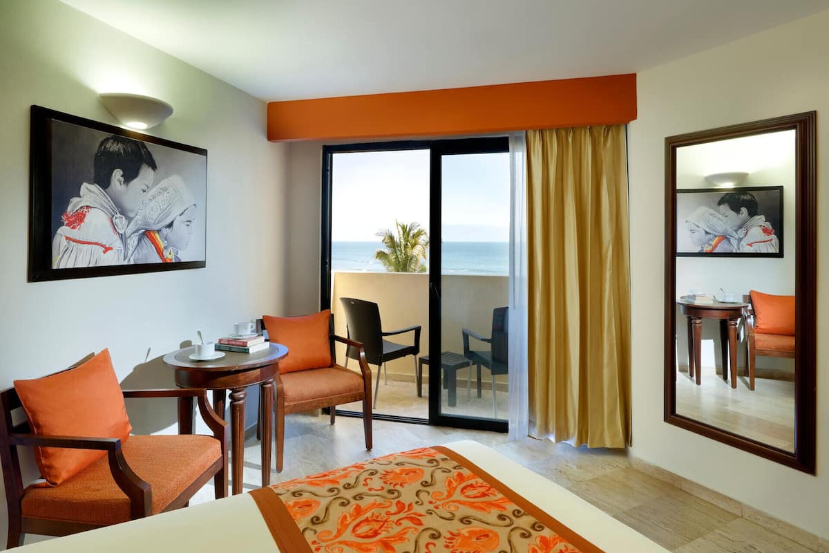 Down duvets, memory-foam beds, free minibar, in-room safe
