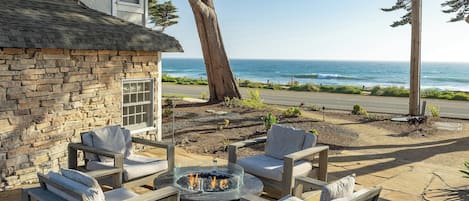 Beach/ocean view