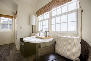 Standard Room, 1 King Bed, Ocean View | Living area | 37-inch LCD TV with satellite channels, TV