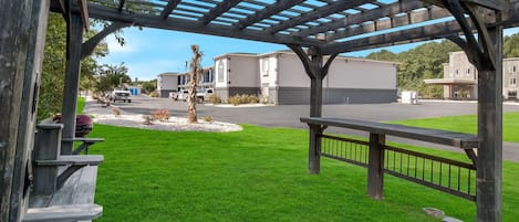 BBQ/picnic area