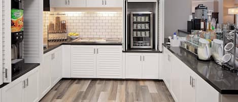 Free on-the-go breakfast on weekends