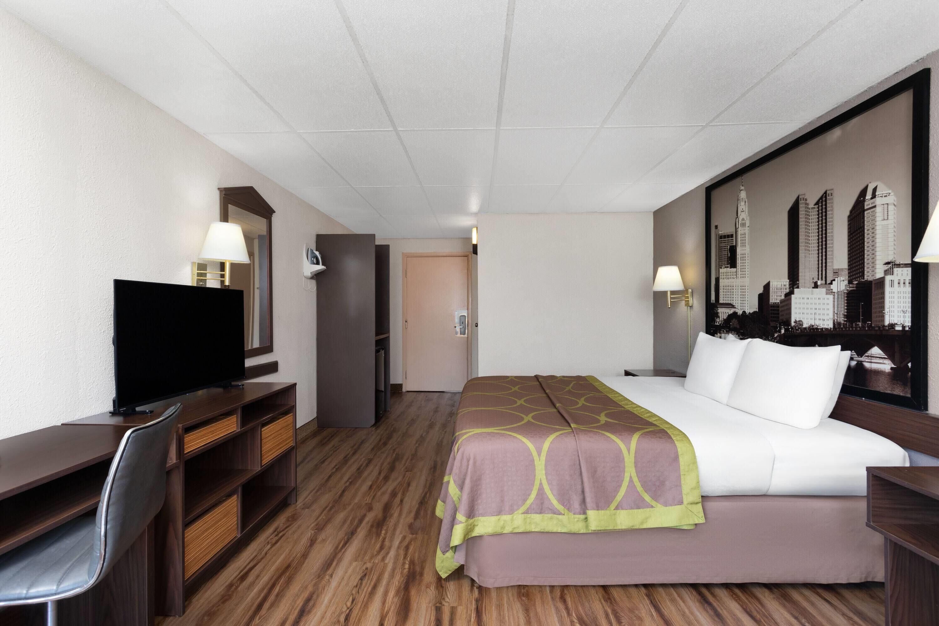 Photo - Super 8 by Wyndham Columbus