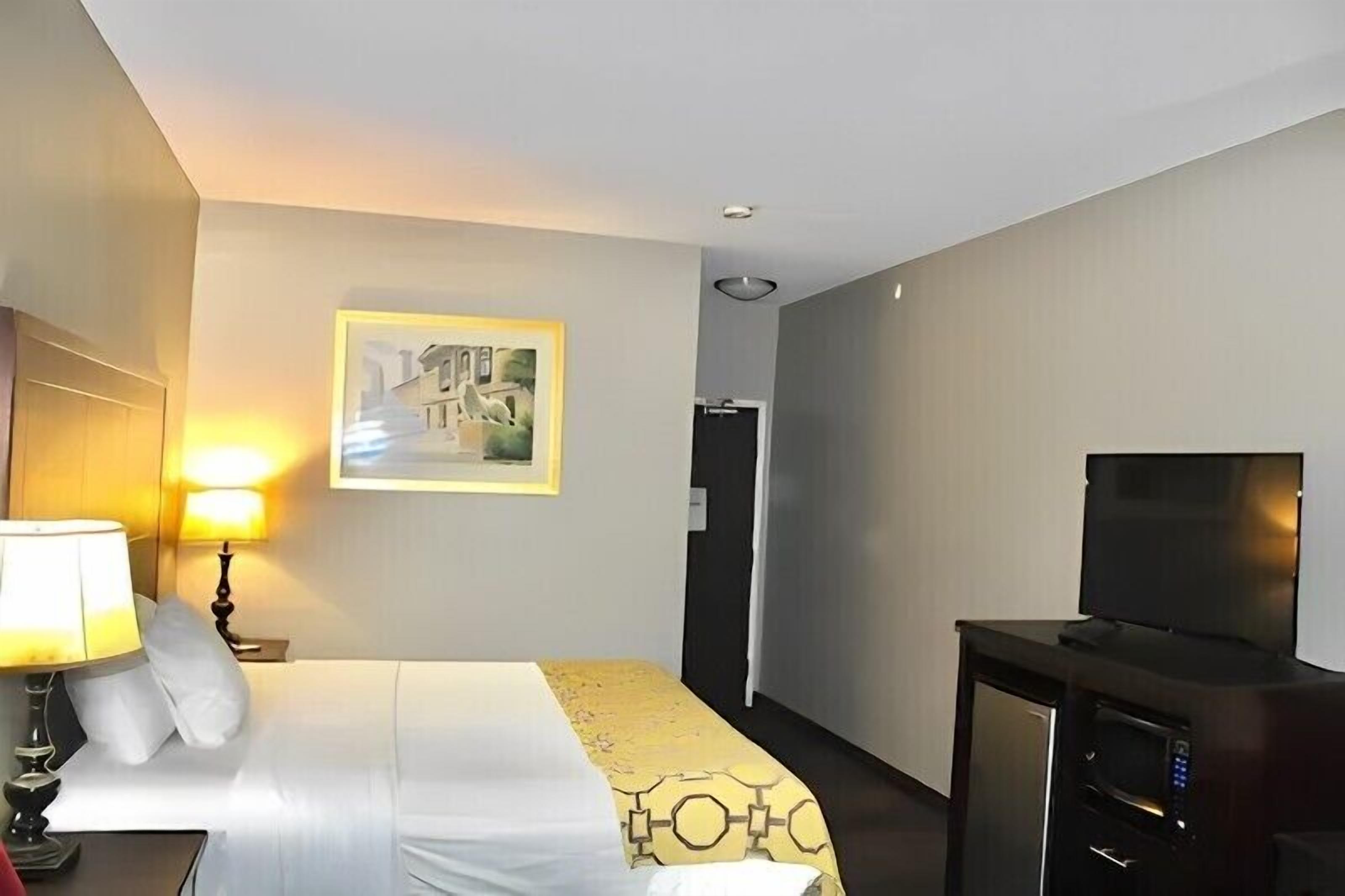 Baymont by Wyndham Anderson