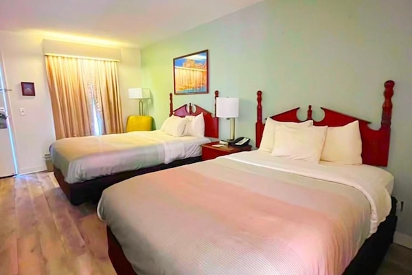 Pillowtop beds, desk, soundproofing, iron/ironing board