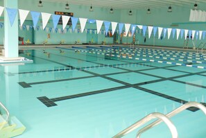 Piscine intérieure