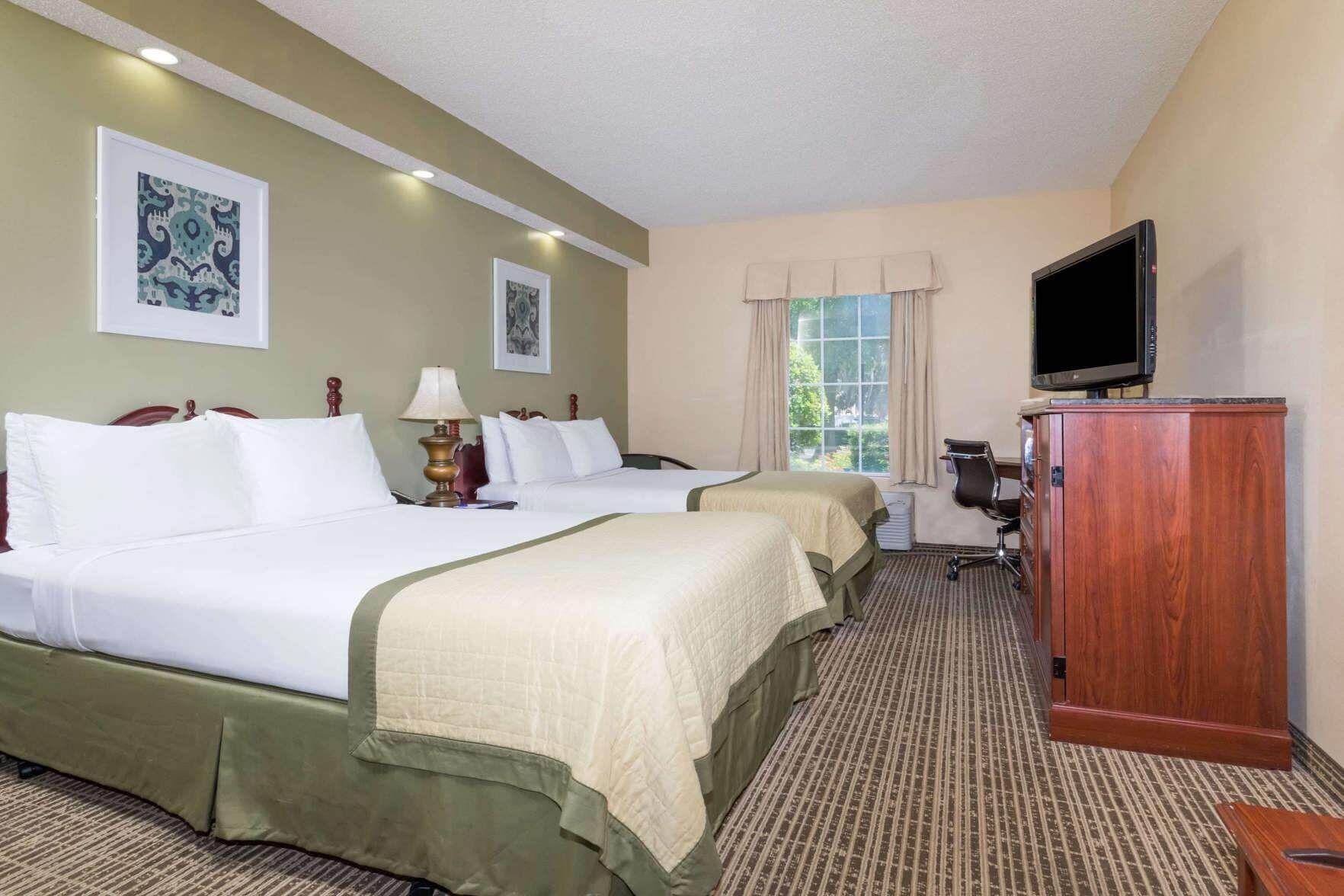 Desk, iron/ironing board, free WiFi, bed sheets