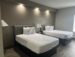 Standardzimmer, 2 Doppelbetten, barrierefrei, Nichtraucher