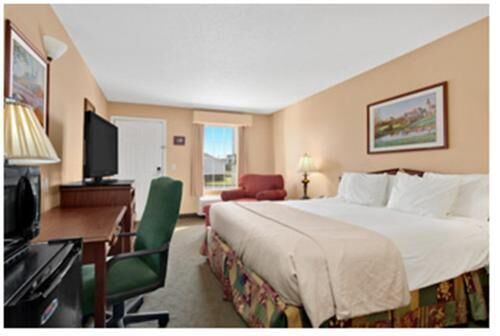 Desk, blackout drapes, iron/ironing board, free WiFi