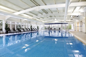 Indoor pool, pool loungers