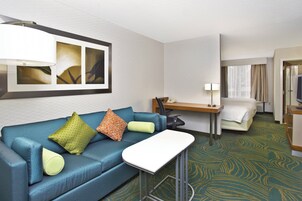 Suite, 2 Double Beds | Lobby