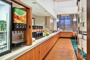 Tägliches inbegriffenes Frühstücksbuffet