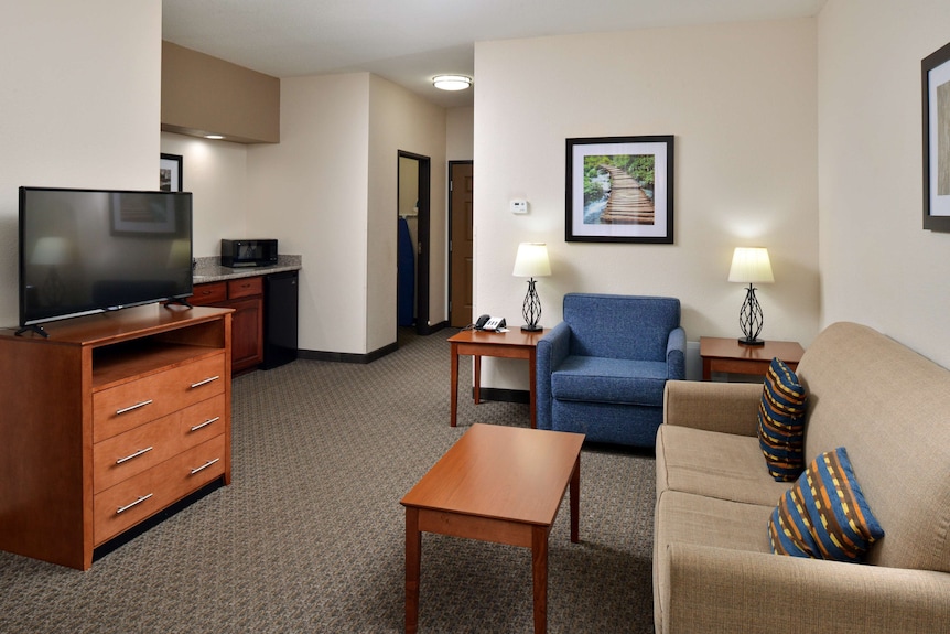 Best Western Big Spring Lodge, Neosho: Hotel Reviews, Rooms