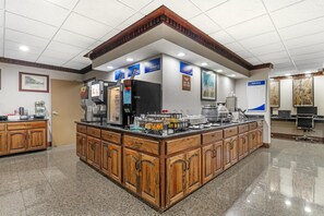 Tägliches inbegriffenes Frühstücksbuffet