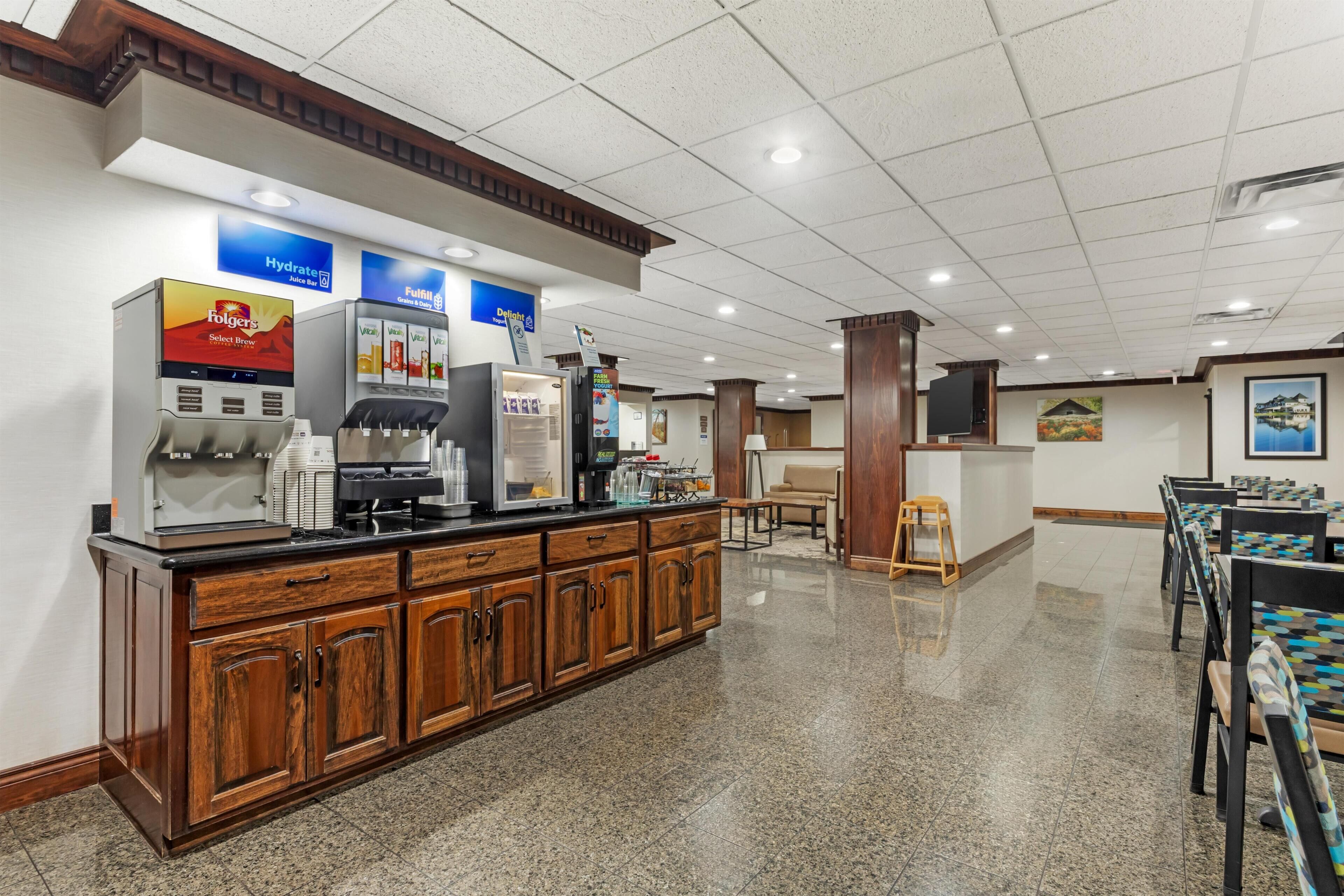 Free daily buffet breakfast 