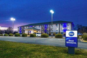 Exterior - Best Western Big Spring Lodge (Neosho)