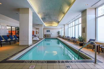 Pool (indoor) at Embassy Suites by Hilton Chicago Downtown Magnificent Mile