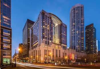 Hotel Exterior at Embassy Suites by Hilton Chicago Downtown Magnificent Mile