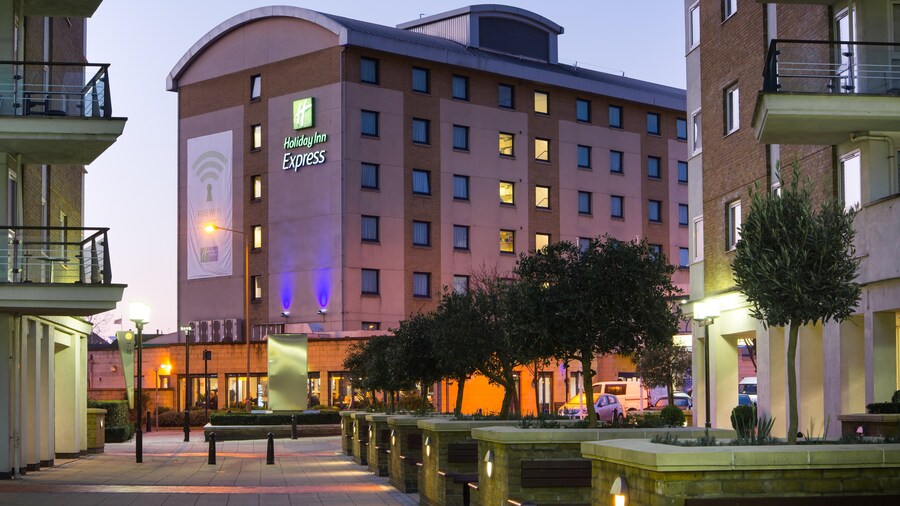 Holiday Inn Express London Wandsworth by IHG
