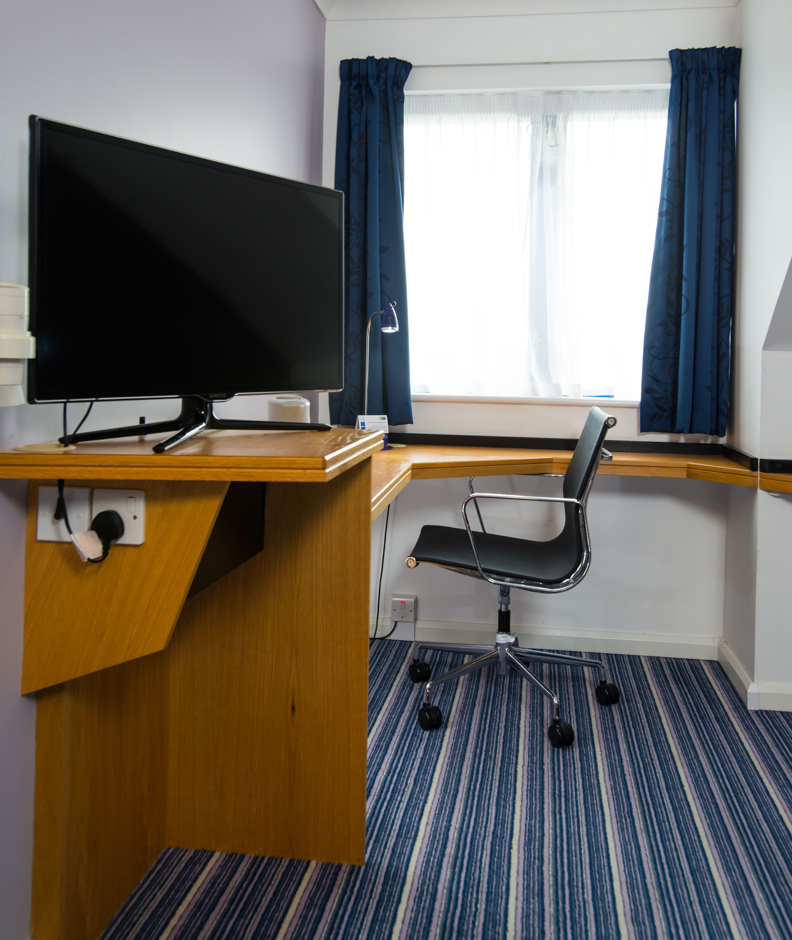 1 bedroom, desk, iron/ironing board, free cots/infant beds