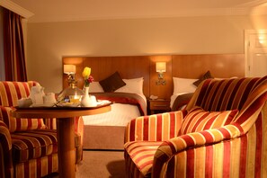 In-room safe, free WiFi, bed sheets