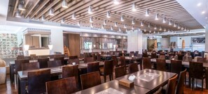 Frokost serveres