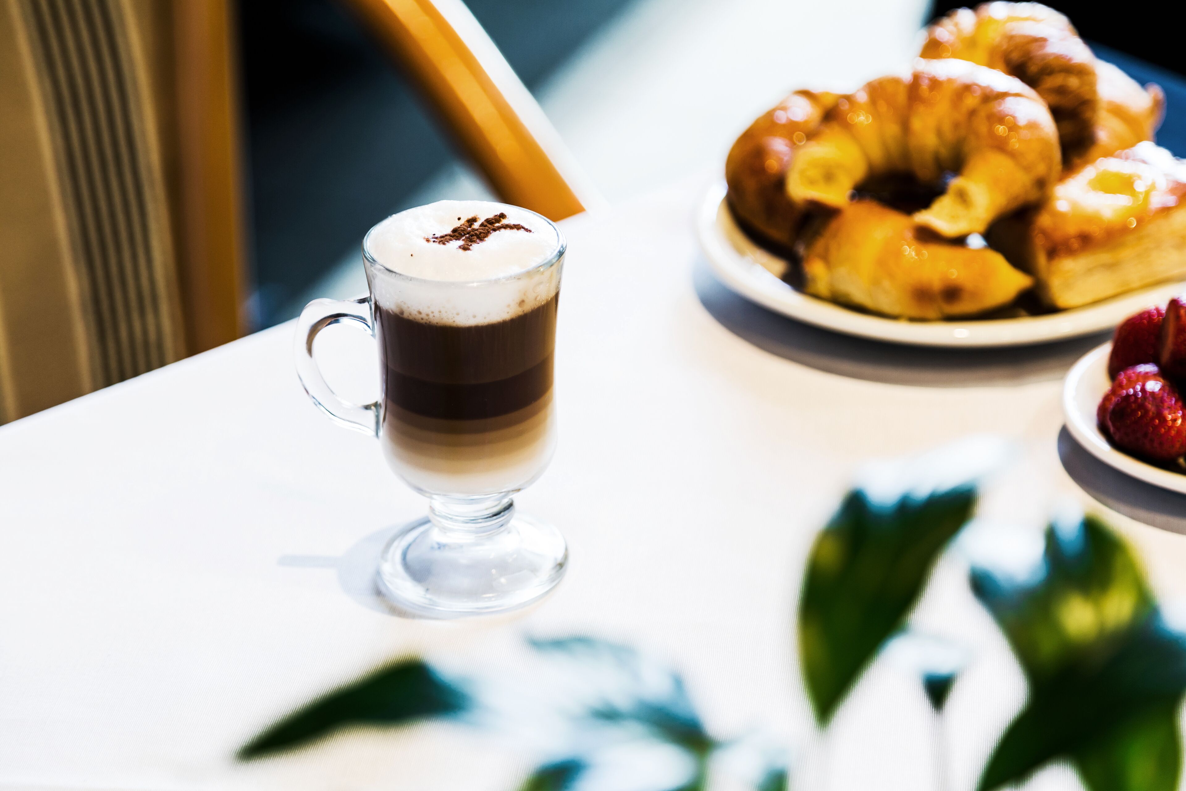 Tägliches inbegriffenes Frühstück zur Selbstbedienung