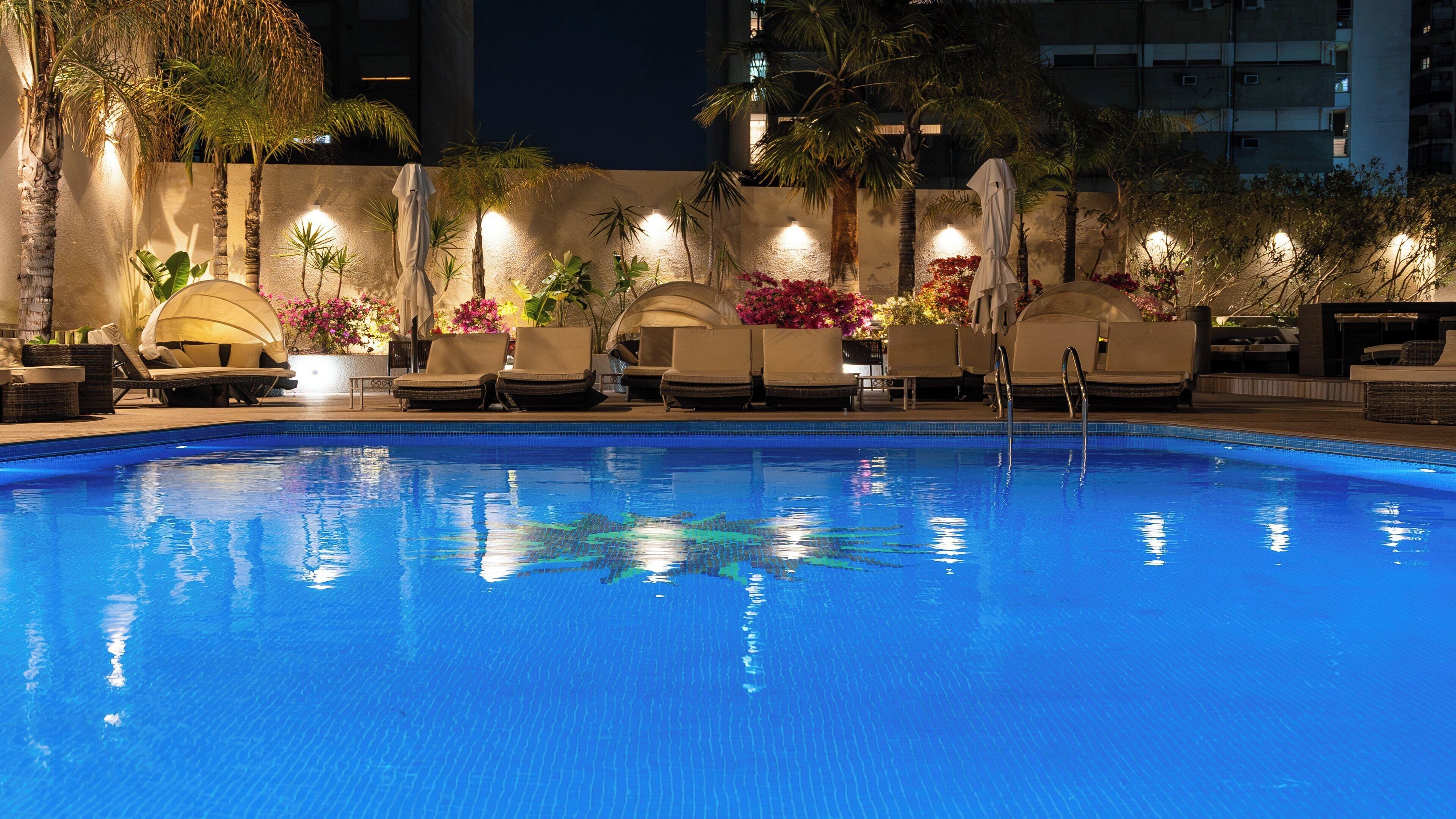 outdoor pool, pool loungers